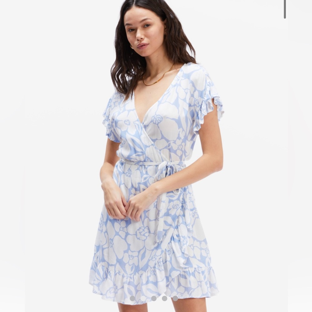Billabong Summer Dress in size XL.